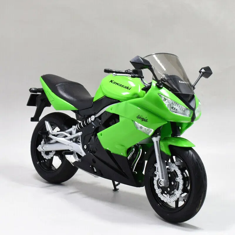 WELLY KAWASAKI NINJA 650R 1:10 DIE CAST METAL NEW IN BOX