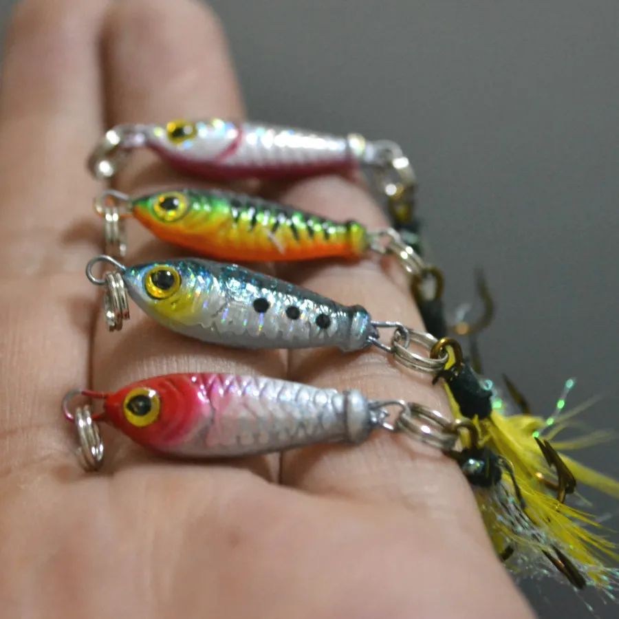 Leurre de pêche métal petit gabarits 30mm 5.3g plomb poisson Spinner pêche artificielle basse appâts Mustad crochets Lot 4 pièces (lot de 4)
