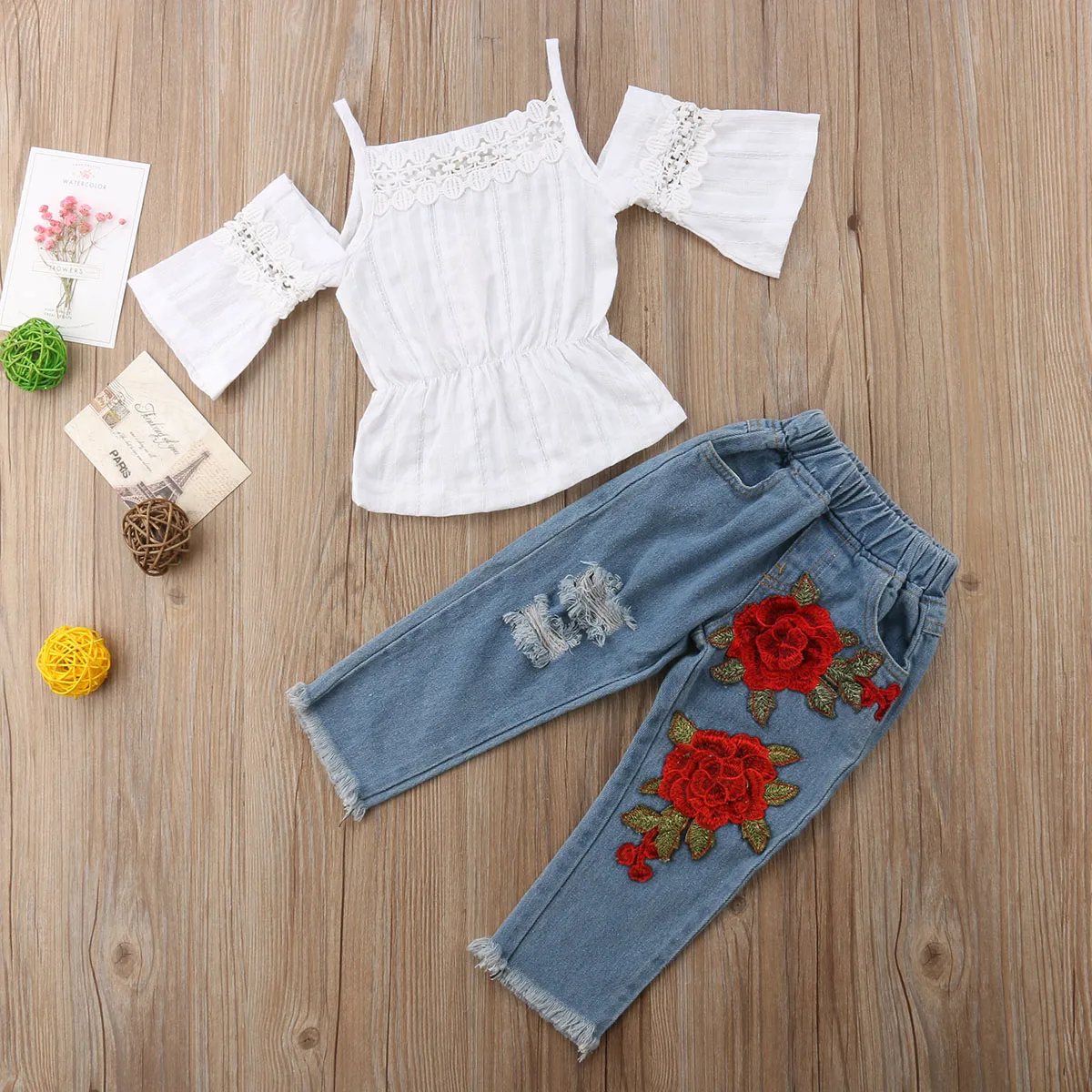 Одежда для девочек комплект из 2 предметов, одежда для маленьких девочек с цветочным принтом г., Повседневная Кружевная футболка Топ+ рваные джинсы с розой комплект из джинсовых штанов