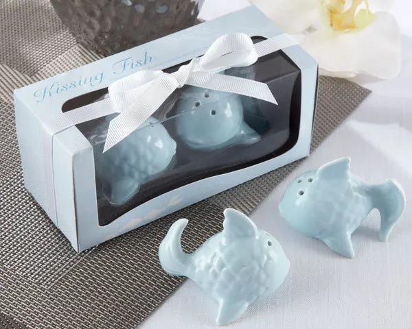 

(30pcs/lot=15Boxes) Bridal Shower Favors and Party Favors of Kissing Fish Ceramic Salt and Pepper Shakers Wedding souvenirs