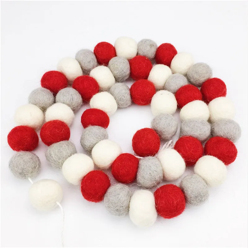 

60Pcs Wool Felt Ball Garland Christmas Color Pom Pom Wool Felt Ball Beads Baby Bunting Beads
