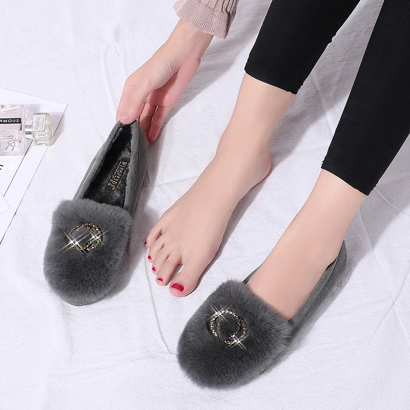 

2018 Fashion Bling Women Winter Slippers Crystal Fur Mules Women Casual Shoes Flats Bow Tie Crystal Flats Shoes Woman
