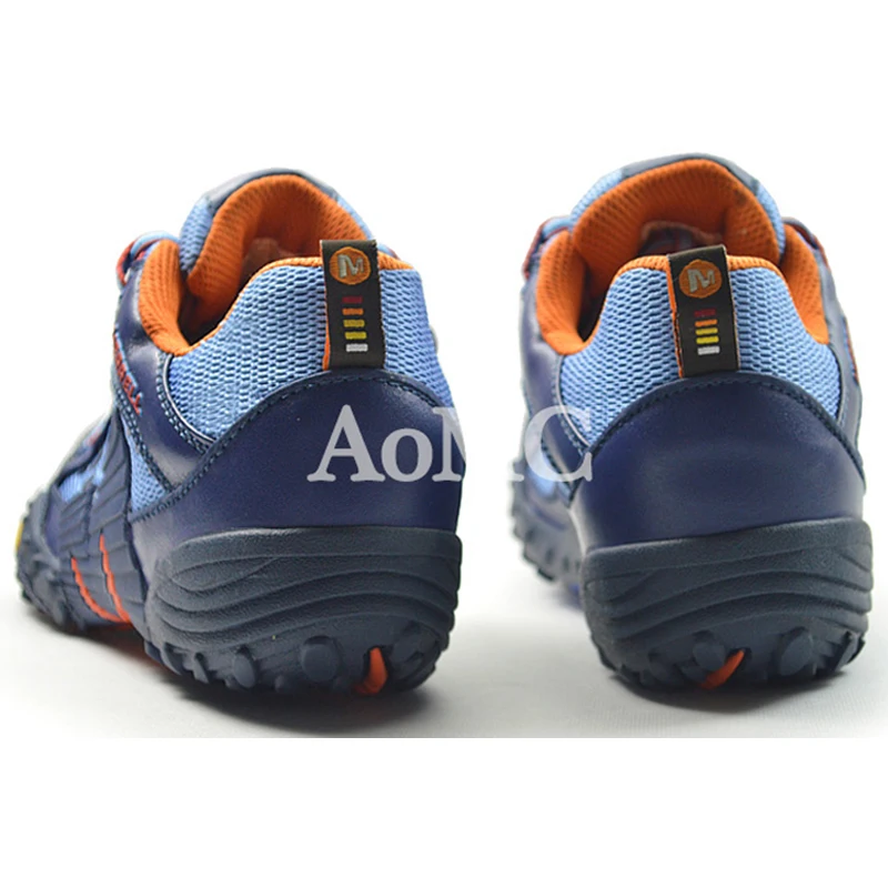 merrell trekking bot