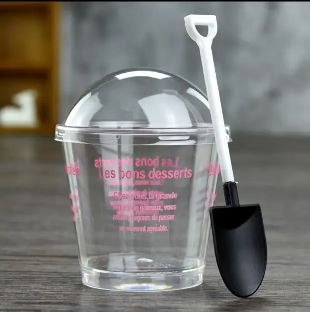 

50pcs /lot with Cover 180ml Dessert Cup Ice Cream Cube Juice Cup Mousse Tray Home Wedding Festival Party Spoon supplied