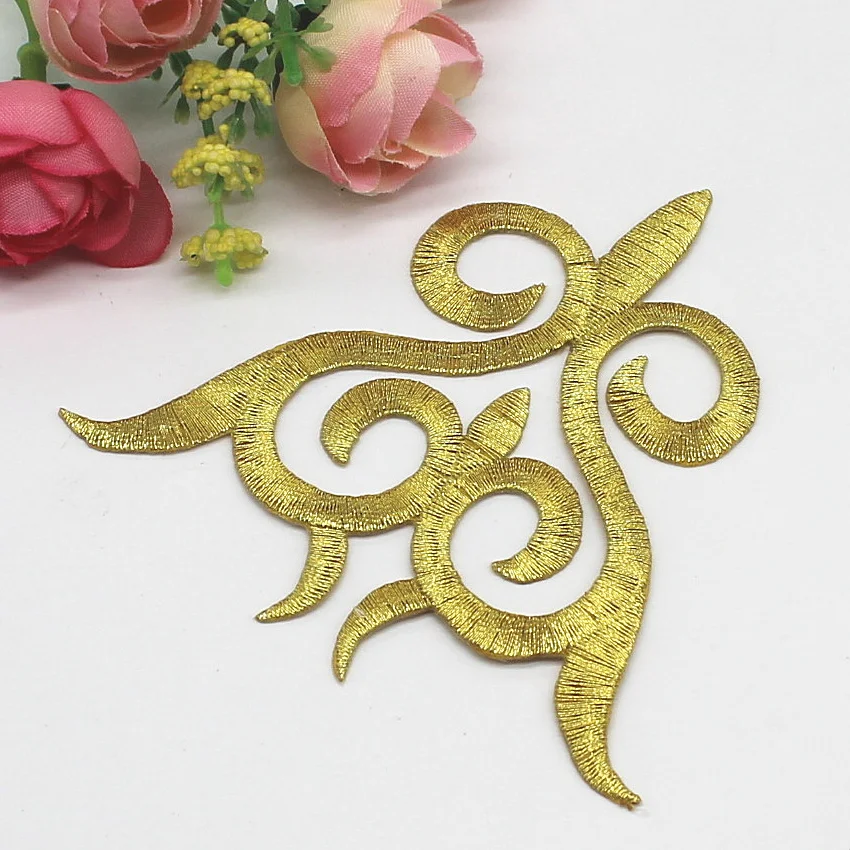 

YACKALASI 20 Pieces/Lot 3D Cosplay Costume Appliqued Gold Embroidery Applique Flower Patches Costume 9.5*9.5cm