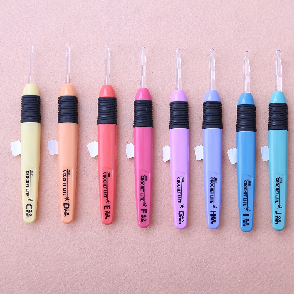 

8pcs/set Plastic Knitting Needles Crochet Hooks LED Light Multicolour Sewing Tools Weave Craft Crochet Needle Set Accessories