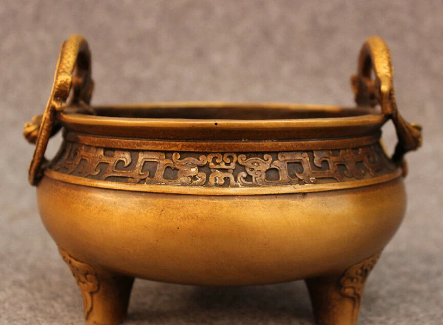 

Chinese Bronze Dragon Head Beast Statue Tibet Buddhism Incense Burner Censer
