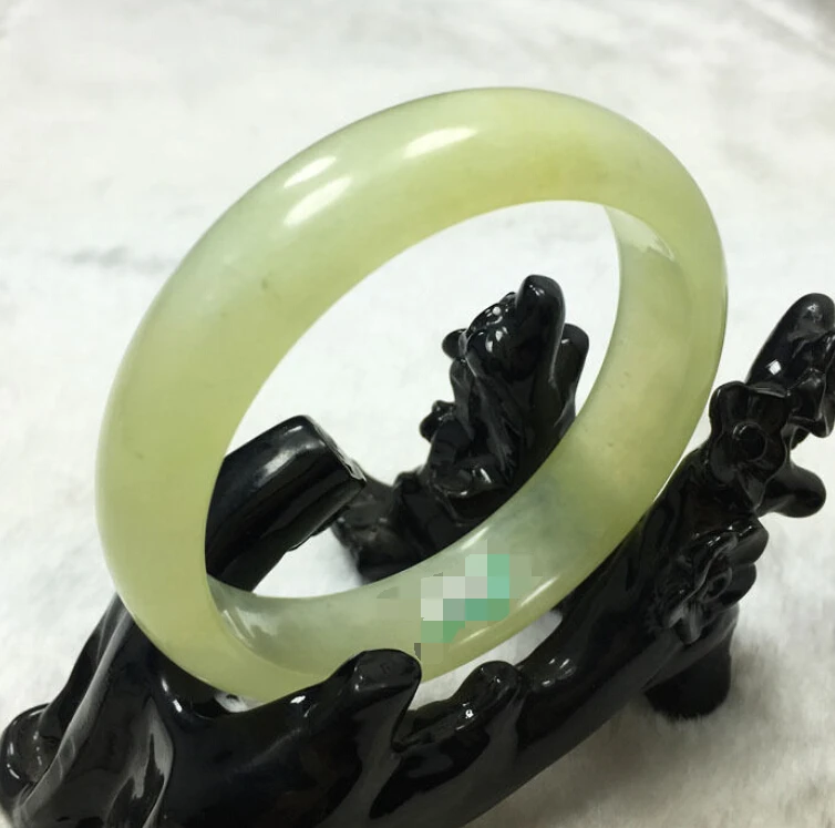 

0345 Natural Apple Green Nephrite Jade Gems Bracelet Bangle