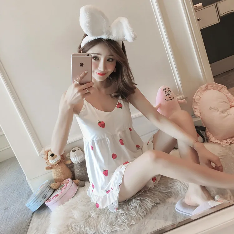 1 (19)
