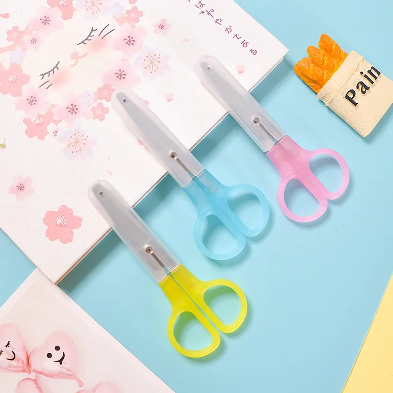 

1 Pcs Candy colors metal Scissors Kawaii Kid Manual Crafts Paper Cut Tool Art Plastic Small Scissors Stationery