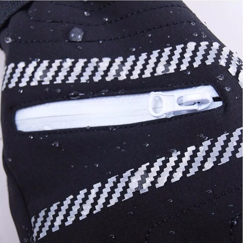 ski gloves snow