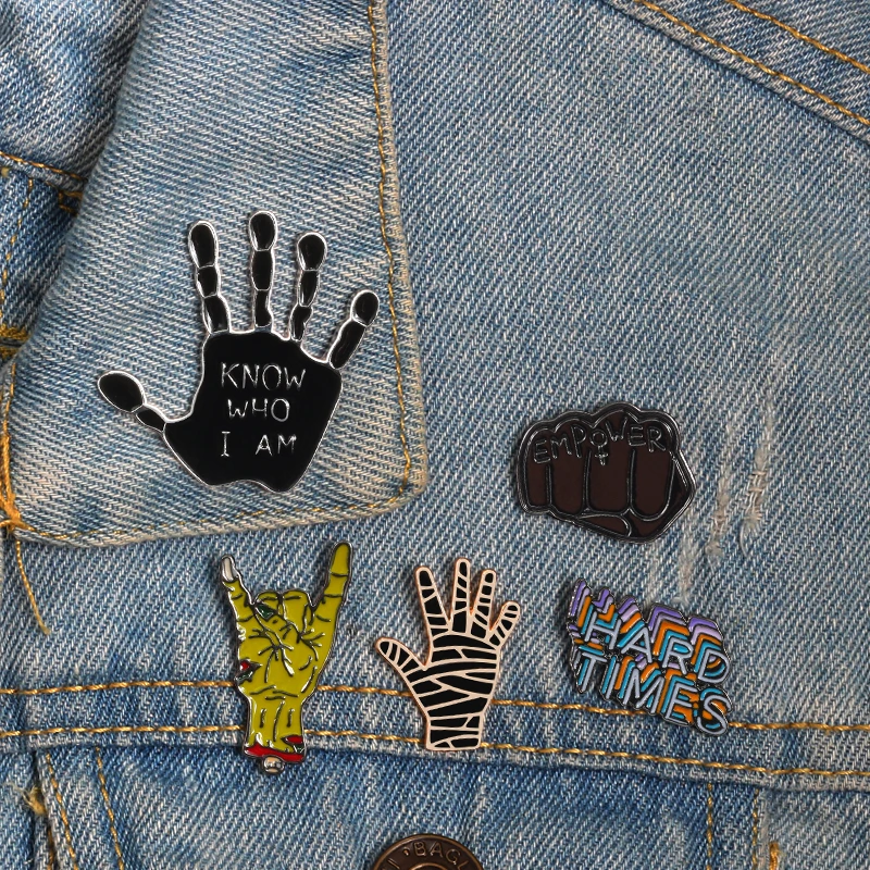 

Funny lapel Pin Brooch Enamel Pins Badge Fist Palm Photo Gesture Anime Brooches For Women Men Jewelry Shirts Jackets Backpacks