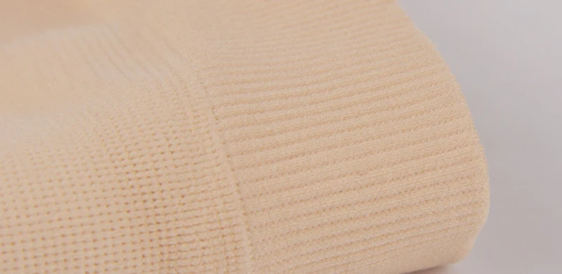 3104719209_886152856