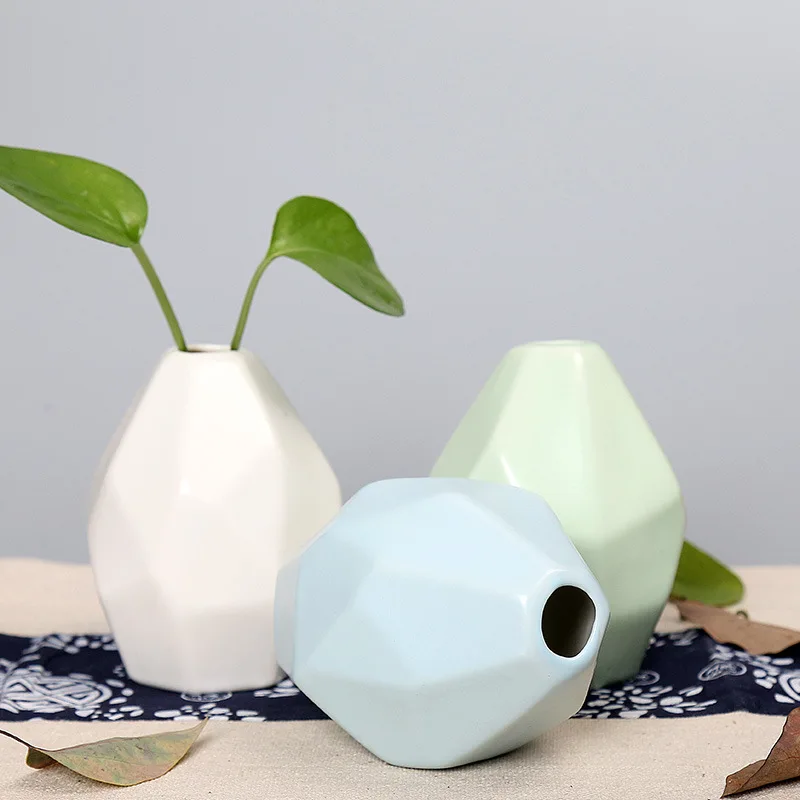 Ceramic Vase Crafts Multi-faceted Flower Flower Simple Office Home Desktop Decoration Ceramic Aromatherapy Bottle