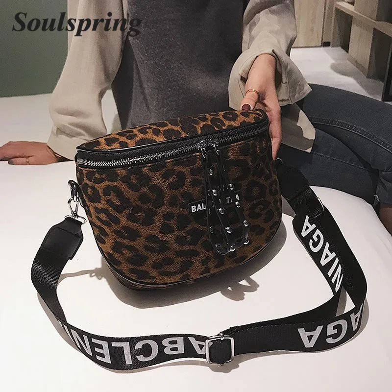 

Women Casual Shoulder Bag Female Messenger Bags PU Leather Leopard Wide Strap Ladies Crossbody Bags Girls Tote Luxury Brand 2018