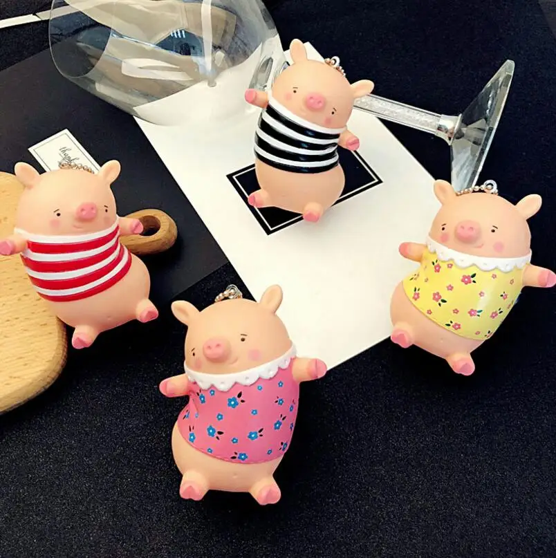 

Cartoon Toy Pig Key Chain for Lovers Gift Trinket Lovely Key Ring Holder Women Kids Present Novelty Sound Squeeze Doll Keychains
