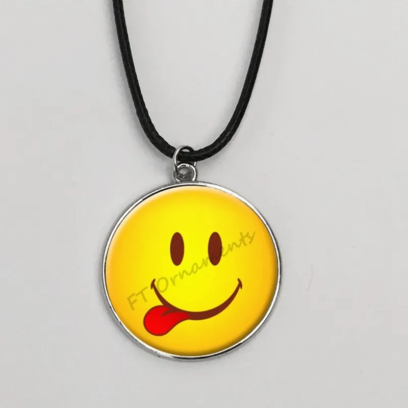 SUTEYI mignon Emoji collier Smiley verre Art pendentif Expressions