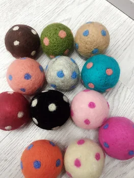 

Free Shipping 10PCs 50MM Round Polka Dots Wool Felt Woven Balls Craft DIY Jewelry Ornament Accessories Hair Clips Headband Decor