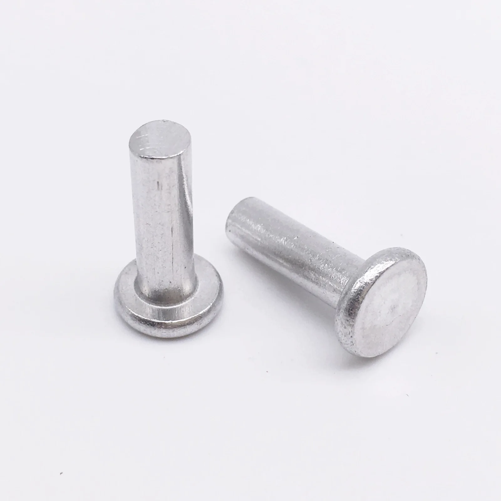 

M3 x 8 Flat Head Solid Rivets Aluminum