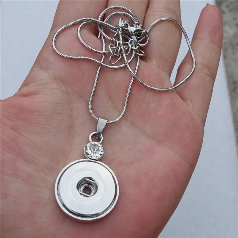 Кнопки с кристаллами кулон ожерелье Мода 18 мм металлический Шарм с большими Стразы 12 шт./лот случайные цвета смешанные