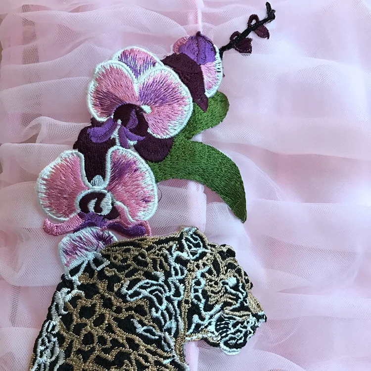 Дизайнерские платья Runway, Осеннее элегантное розовое Сетчатое платье с длинными рукавами и цветочным принтом и леопардовым принтом трапециевидные платья до середины икры