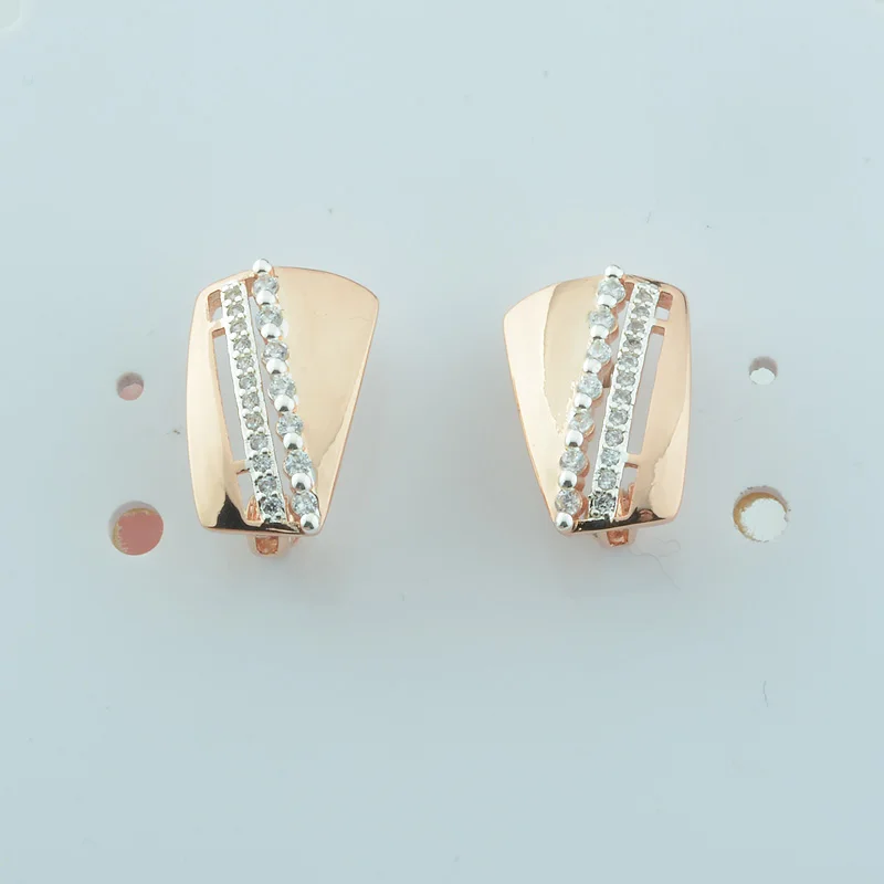 

FJ Women 585 Rose Mixed White Color Trapezoid Drop Dangle Earrings