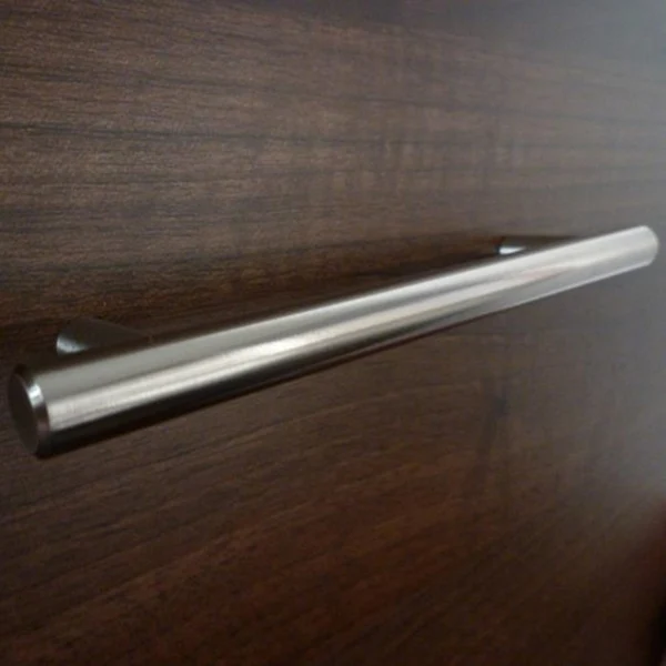 Нержавеющая сталь T Бар Кухня дверные ручки 96 мм отверстия центры