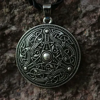 

1pcs wholesale Viking Age Disk Gotland, Sweden Scandinavian Men retro Necklace Pendant