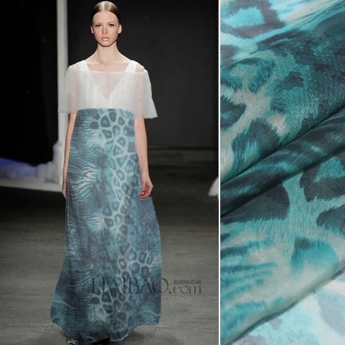 

Green leopard printed silk chiffon fabric wide dress skirt thin through chiffon silk fabric natural silk fabric silk cloth