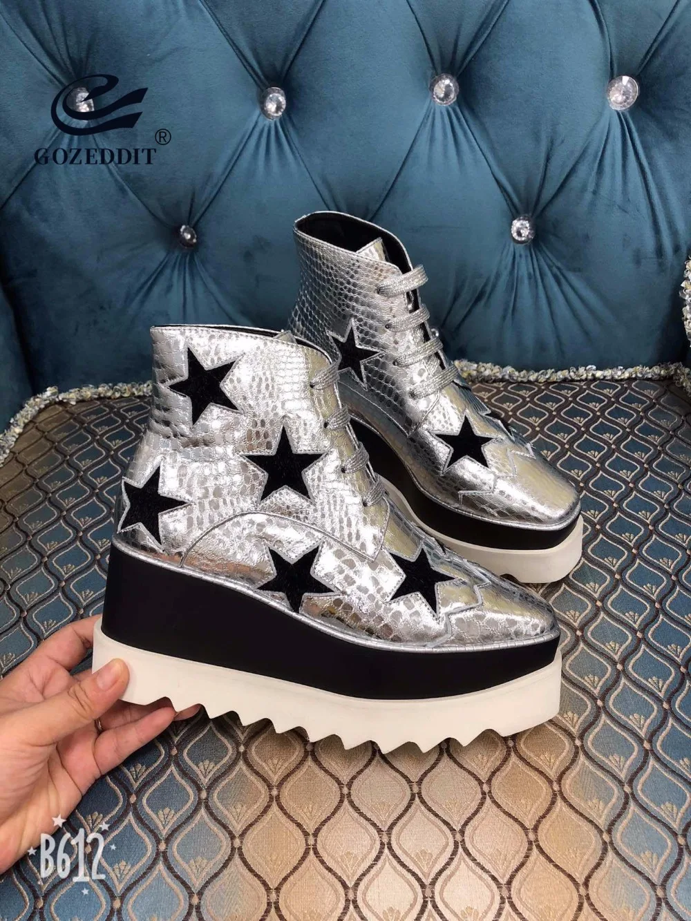 

GOZEDDIT Horsehair Star Serpentine Genuine Leather Ankle Boots Women Oxford Creepers Black Outsole Lace-up 8cm Wedges Platform