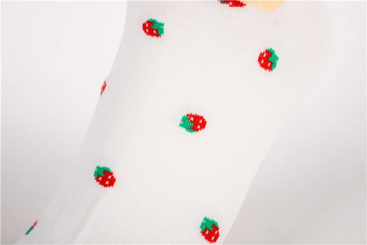 Cartoon fujiya fruit print socks peko poko strawberry banana peach pineapple cute funny women cotton sock spring autumn comfort