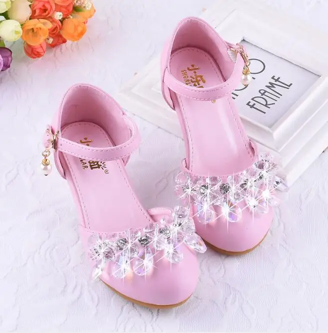 Осенняя обувь для маленьких девочек; модные детские стразы принцессы с перламутровым блеском; повседневная кожаная детская обувь; цвет розовый