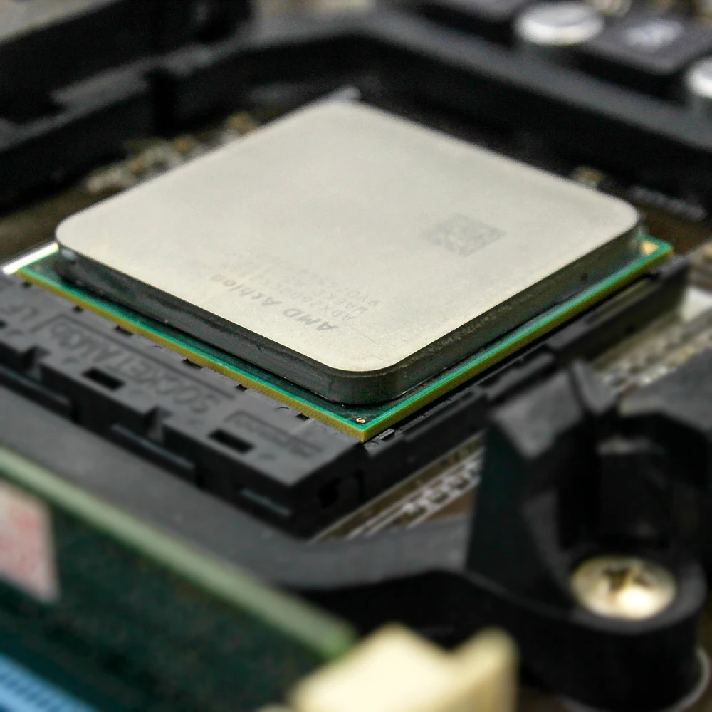 Процессор AMD Athlon 64X2 5000+ Dual-Core 2,2 Ghz 1M 1000MHZ Socket am2 940 pin cpu