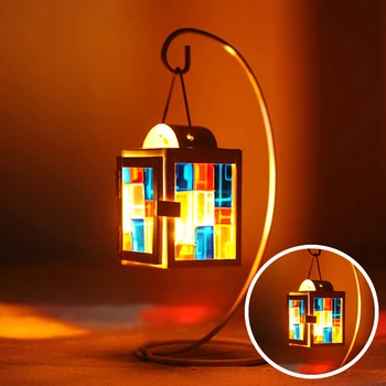 

1pc Iron Wedding Candle Holder Vintage Lantern Shaped Candlestick Hollow Box Lantern Hanging Stand Wedding Decoration Supplies