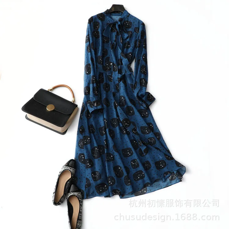 AYUNSUE весеннее платье Настоящее шелковое платье женская одежда корейские повседневные синие женские платья с принтом винтажные Длинные платья DZH-9695