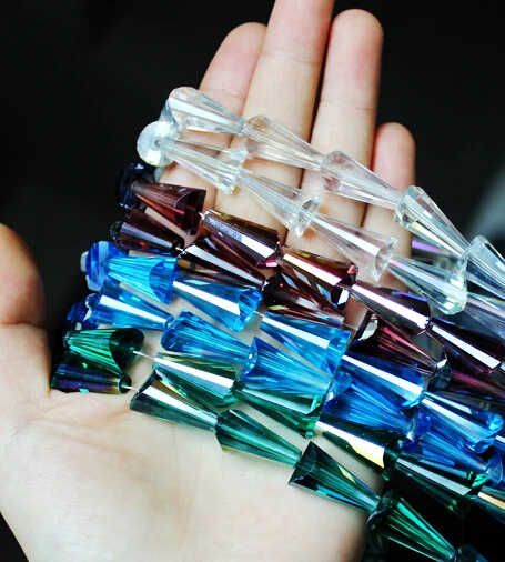 

Hot Selling 50Pcs/lot Red Faceted Crystal Glass 6x12mm 6Colors Available Artemis Cone Beads CN-BBA033