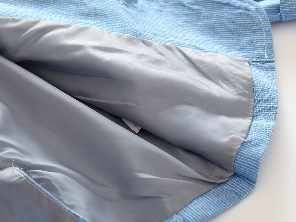 5416352353_2068599042