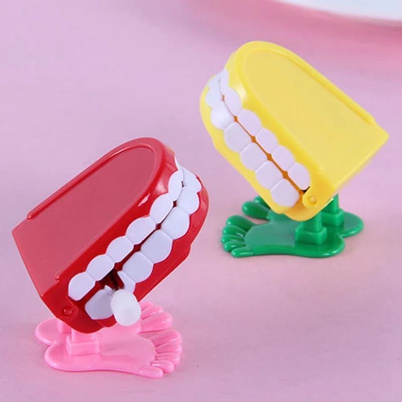 1pc Clockwork Wind Up Toy Walking Teeth toys Denture Chattering Funny Teeth Rose Vintage Educational Toys for Children gifts