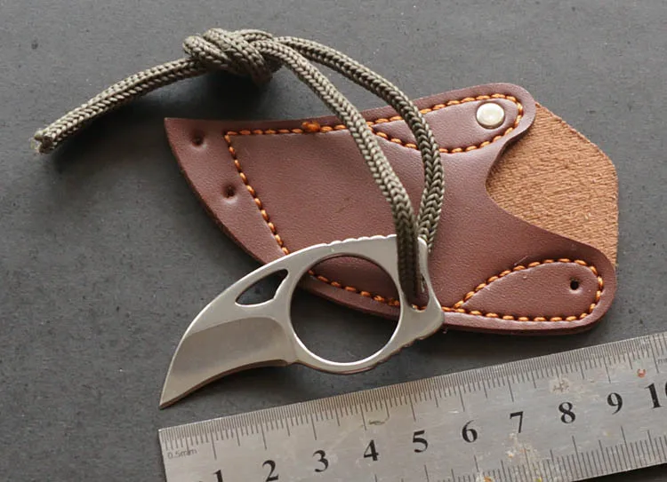 CS الذهاب كاونتر سترايك hawkbill التكتيكية مخلب karambit الرقبة سكين القتالية الحقيقية المعركة مخيم تنزه في الهواء الطلق الذاتي الدفاع الهجومية CS الذهاب كاونتر سترايك hawkbill التكتيكية مخلب karambit الرقبة سكين القتالية الحقيقية المعركة مخيم تنزه في الهواء الطلق الذاتي الدفاع الهجومية
