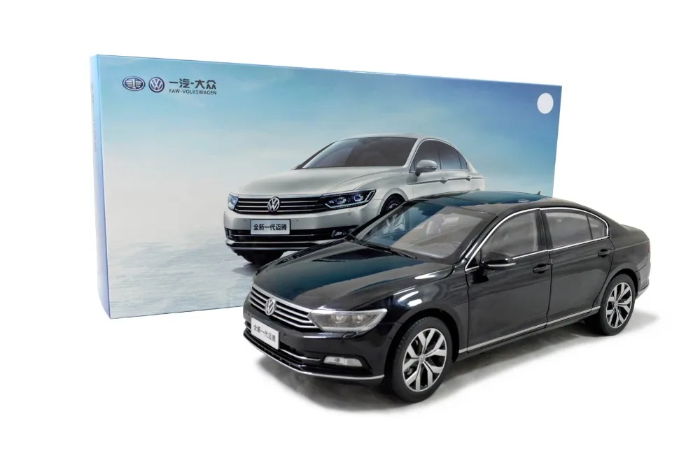 Модель Paudi 1/18 1:18 Масштаб VW Magotan(Passat B8) черный литой модельный автомобиль игрушка, модель автомобиля двери открытые