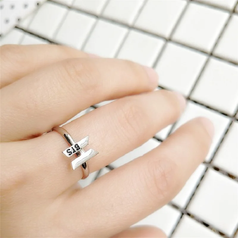 

New KPOP Bangtan Boys GOT7 WANNA ONE TWICE Sign Ring Adjustable Stainless Steel Ring