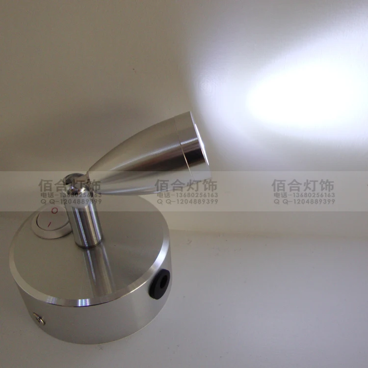 NEW r próprio poder exibição lâmpada de acampamento luz De Emergência lâmpada de mesa de luz da bateria de lítio Embutida LED spotlight Recarregável do diodo emissor de th