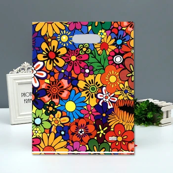 

50PCS / LOT Large Small Printed Clear Plastic Shopping Bags with Handle Boutique Clothes Gift Packaging Bag