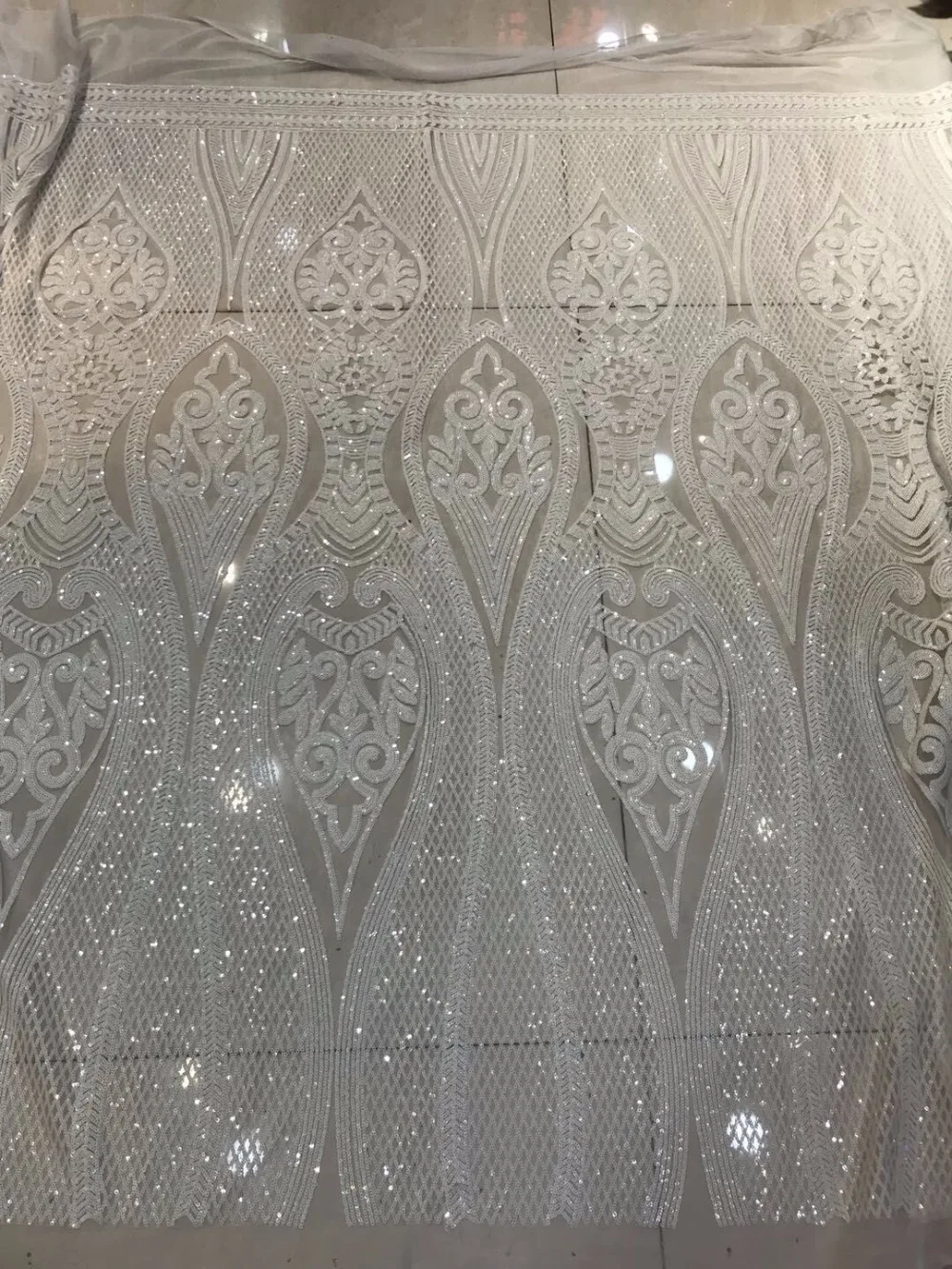 

top quality L-42033 embroidered lace fabric with full sequins French net lace