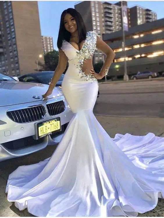 Sexy V-neck Crystals Mermaid Prom Dress - Elegant African-Inspired White Evening Gown image 2