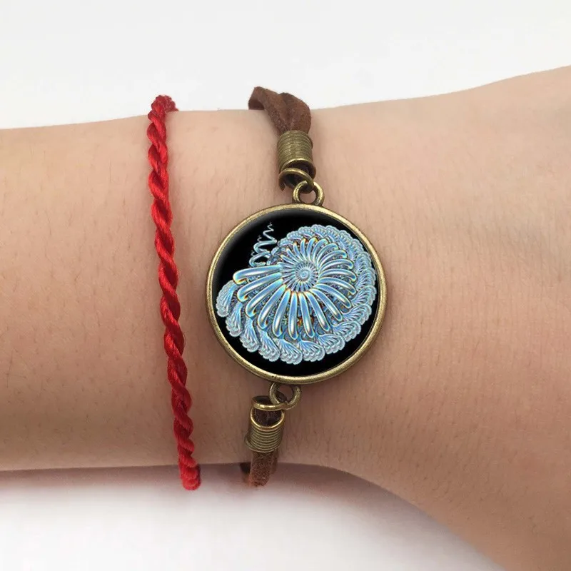Lbracelet