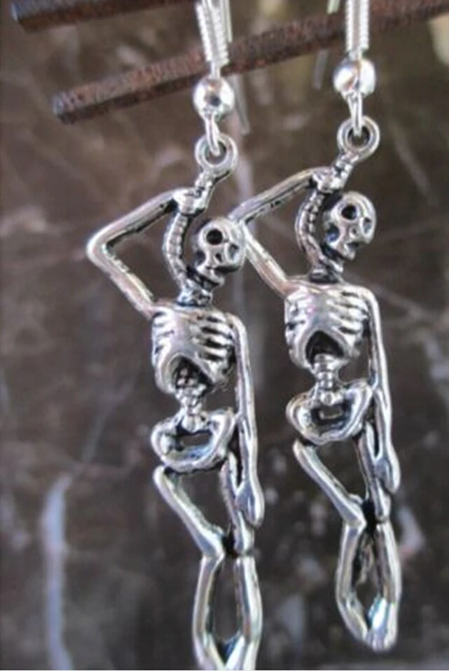 

HOT !!! Fashion Vintage Silver "Human body skeleton frame" Charms Drop Earrings & Pendants For Women Gift Jewelry Z323