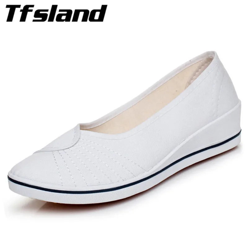 comfortable white canvas shoes