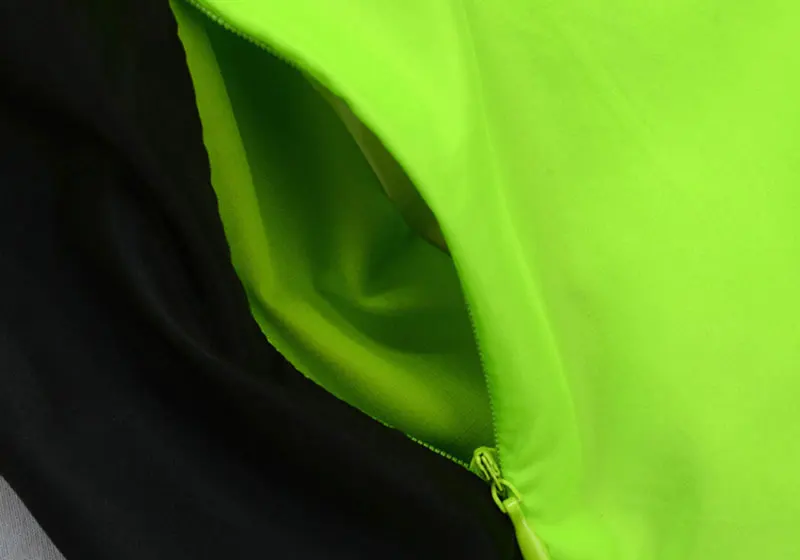 2461717489_1296667062