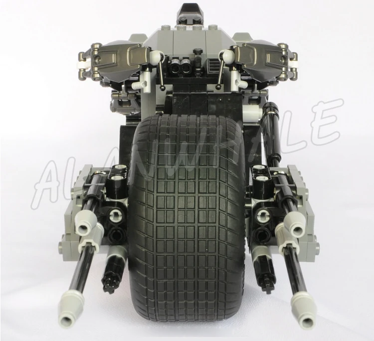 358pcs Super Heroes Batman Catwoman Catcycle Chase Bat-Pod Ultra Rare 07061 Figure Building Blocks